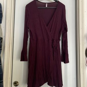 Xhileration Burgundy xxl wrap dress